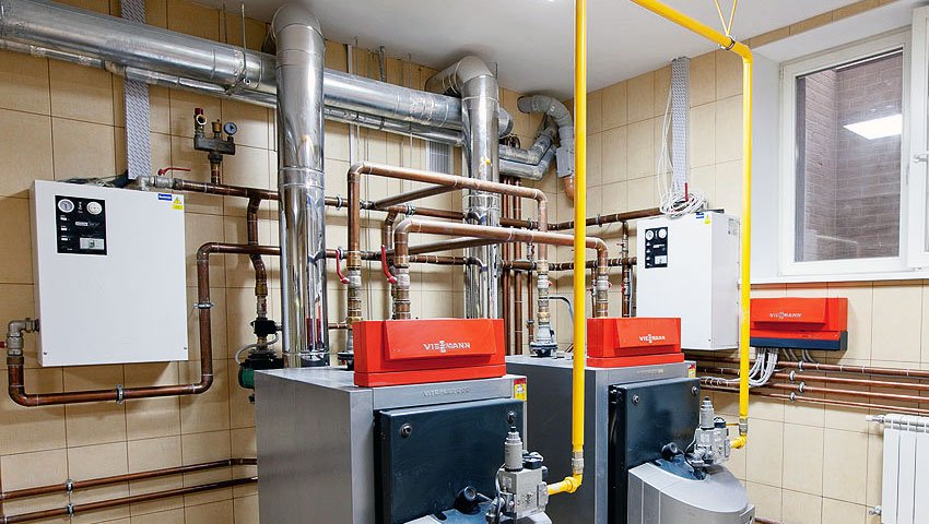 Chaufferie dans une maison privée: exigences, normes, pour les chaudières à gaz, à combustible solide et à combustible liquide