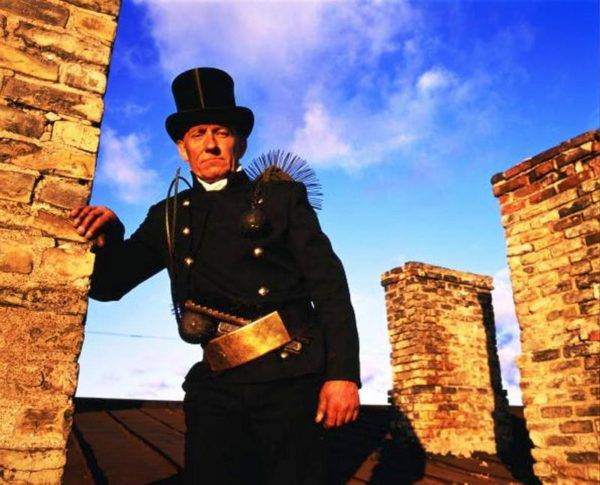 Comment nettoyer la cheminée de la suie: comment nettoyer correctement le canal de fumée 