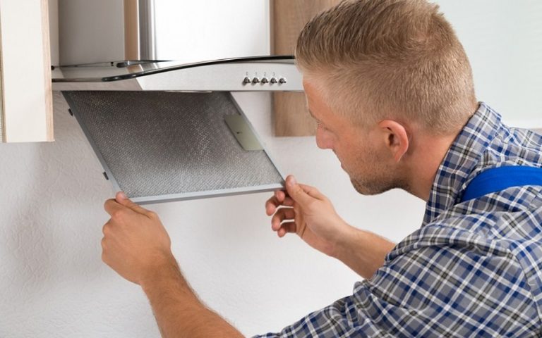 Comment nettoyer la hotte de la graisse : seules des méthodes efficaces !