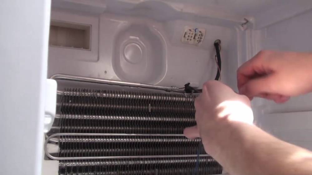 Le congélateur ne gèle pas ou ne gèle pas bien - la raison et les recommandations des spécialistes du dépannage