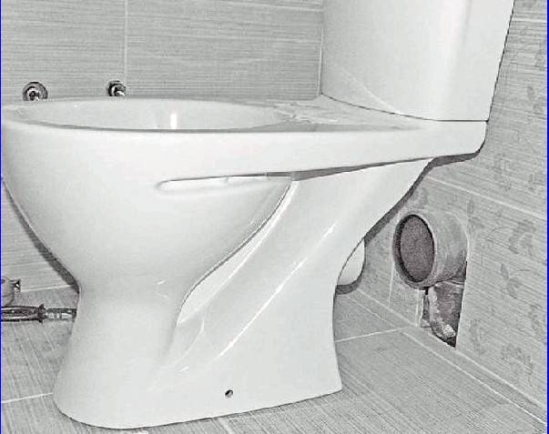 Comment installer une toilette avec une sortie oblique: notice technique détaillée