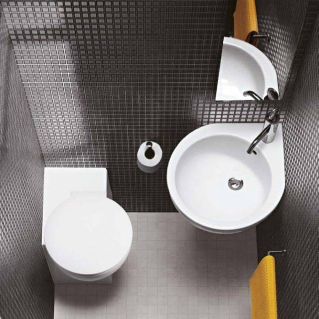 Installation d'angle pour les toilettes: comment choisir, règles d'installation et de disposition