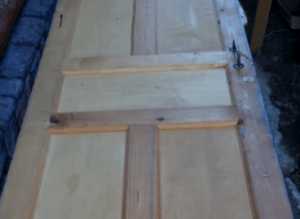 Comment isoler la porte d'entrée ? isolation de la porte d'entrée dans une maison rurale privée et un appartement, quelle isolation est meilleure