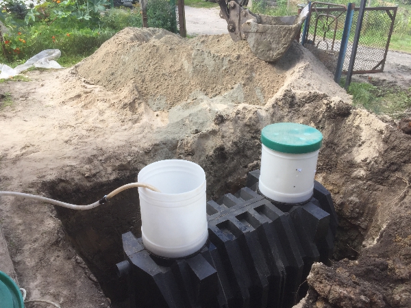 Dispositif de fosse septique : principe de fonctionnement, schéma de l'appareil + fonctionnement