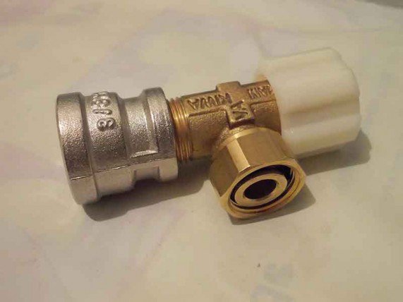 Installation de toilettes suspendues: nous analysons les nuances de la technologie d'installation