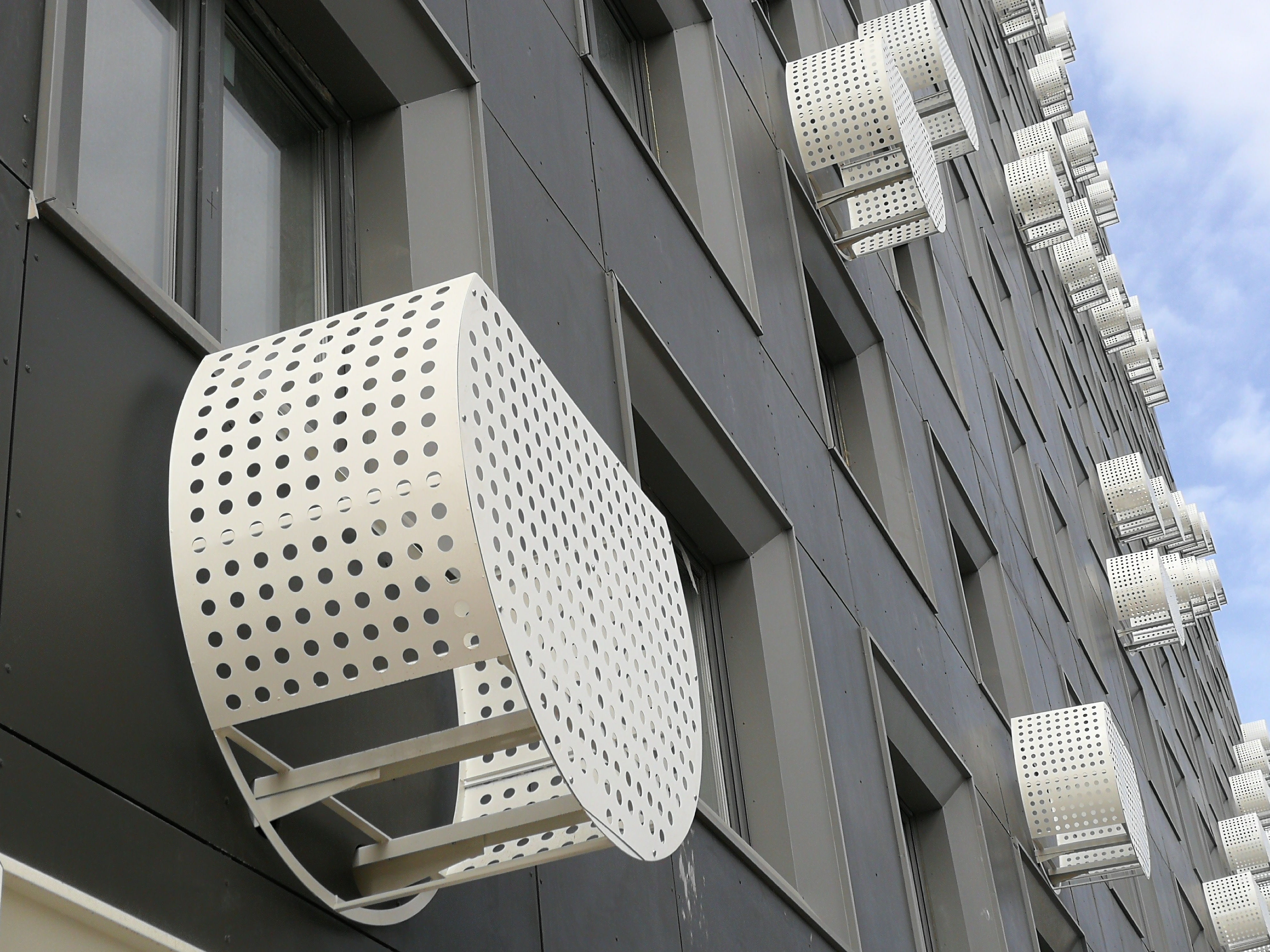 Installation de climatiseurs : permis, équipements, étapes de travail