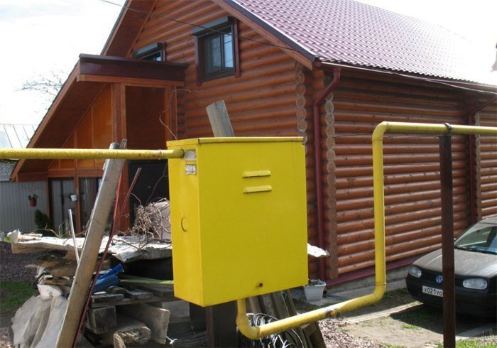 Raccordement du gaz à une maison privée: installation et mise en service de systèmes d'alimentation en gaz