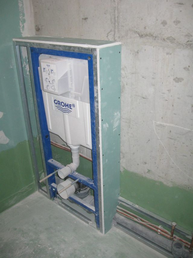 Installation d'installation de toilettes: instructions détaillées pour l'installation d'un WC suspendu