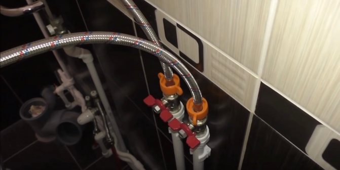 Installer une cabine de douche de vos propres mains: un exemple pas à pas de montage et de connexion
