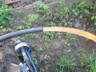 Nous nettoyons le puits nous-mêmes