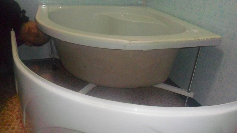 Salle de douche à faire soi-même pour une maison en bois