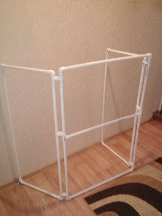 Support de tuyau en PVC: instructions étape par étape pour fabriquer vos propres mains