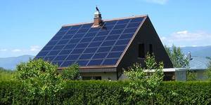 Alimentation électrique autonome pour une maison particulière : tour d'horizon des meilleures solutions locales