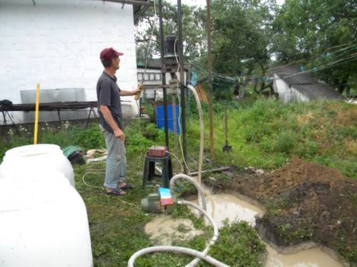 Comment forer un puits de vos propres mains: nous forons nous-mêmes