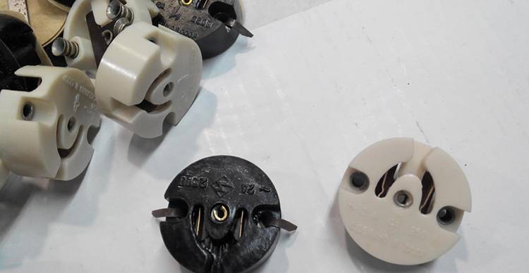 Porte-ampoule : principe de l'appareil, types et règles de connexion