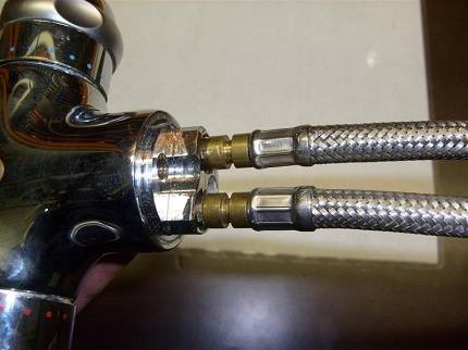 Comment réparer une boîte de robinet pour un mélangeur de vos propres mains: instructions simples