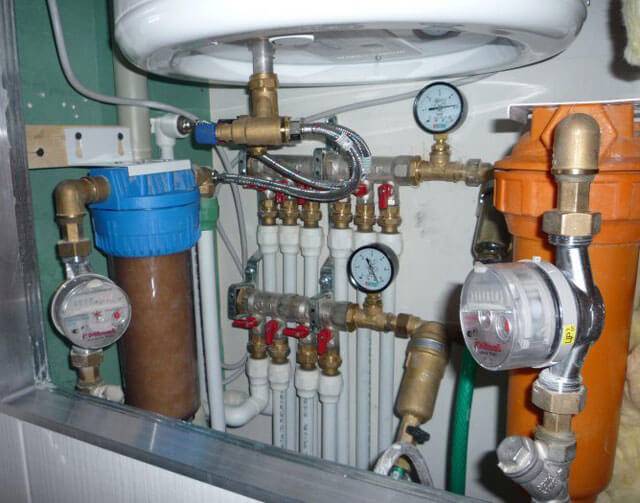 Plomberie dans un appartement: schémas typiques + nuances de conception