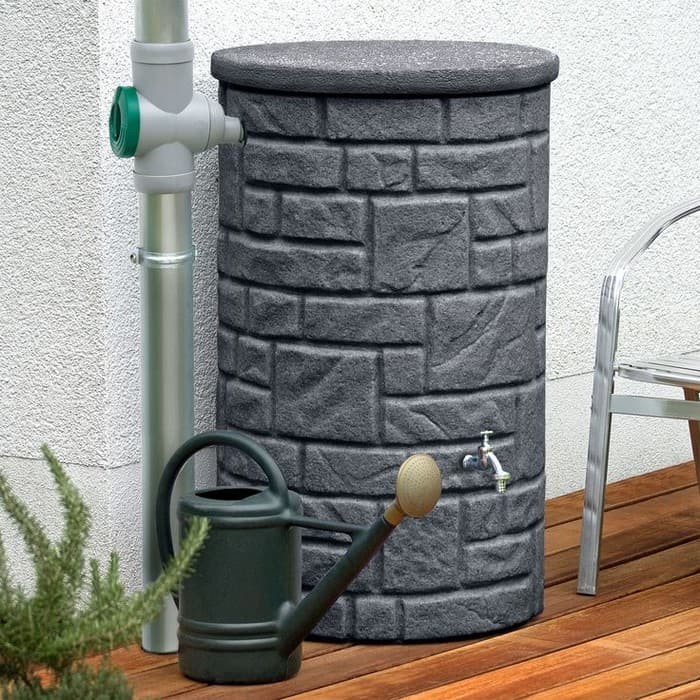 Pourquoi et comment récupérer l'eau de pluie à leur chalet d'été