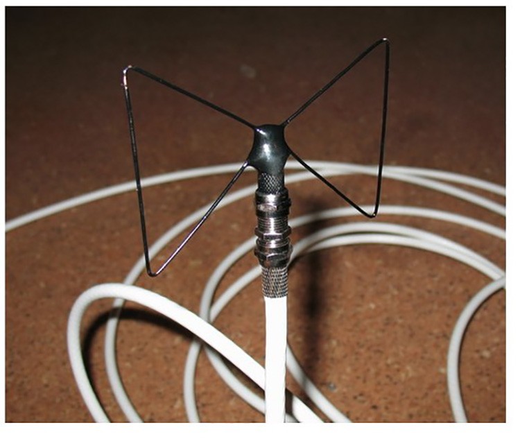 Antenne TV DIY : instructions étape par étape pour assembler des modèles d'antennes TV populaires