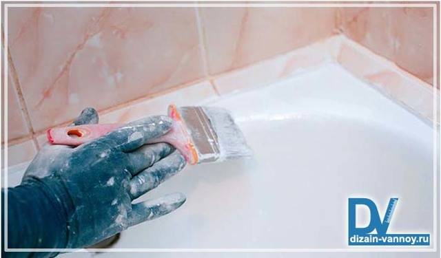 Quel bain est le meilleur: la plomberie en acrylique ou en acier dure plus longtemps