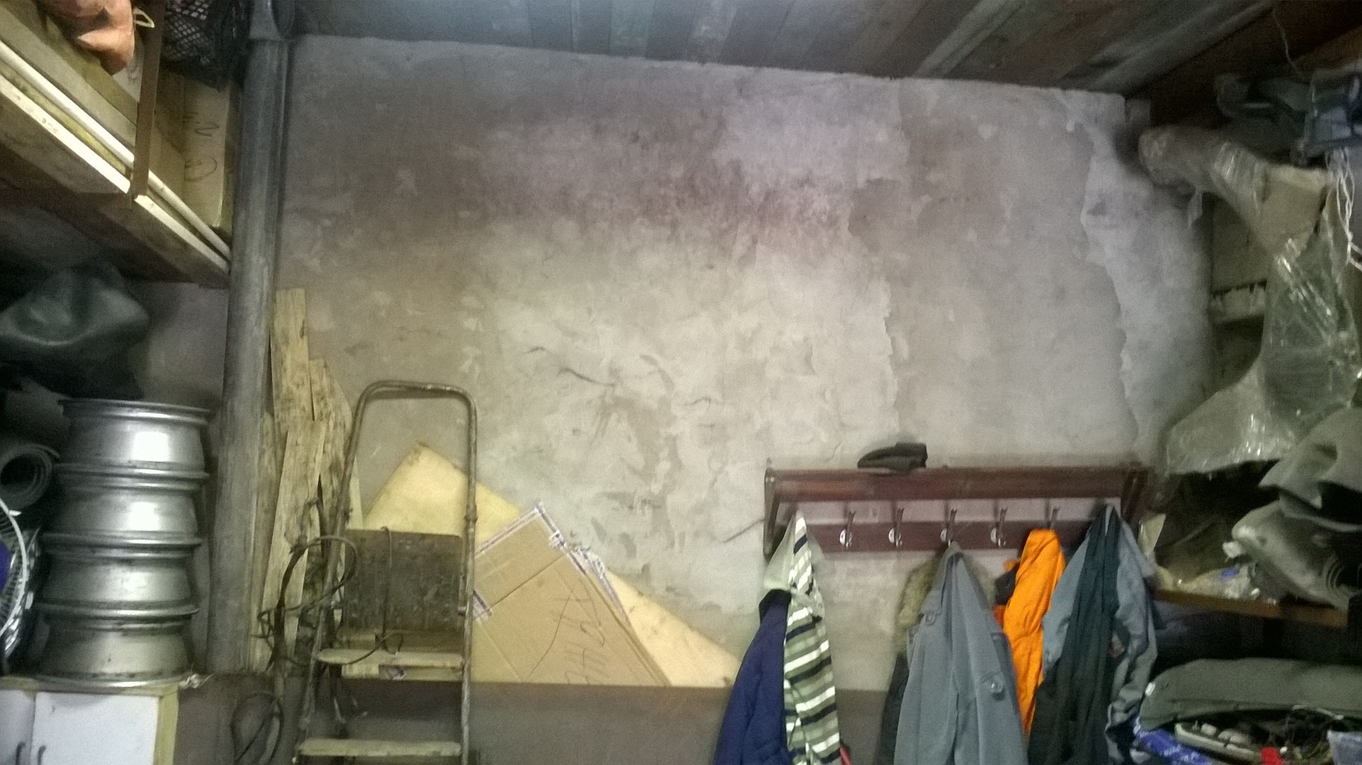 Pourquoi ça sent les égouts dans une maison privée, dans une salle de bain ou des toilettes, comment se débarrasser de l'odeur des tuyaux d'égout