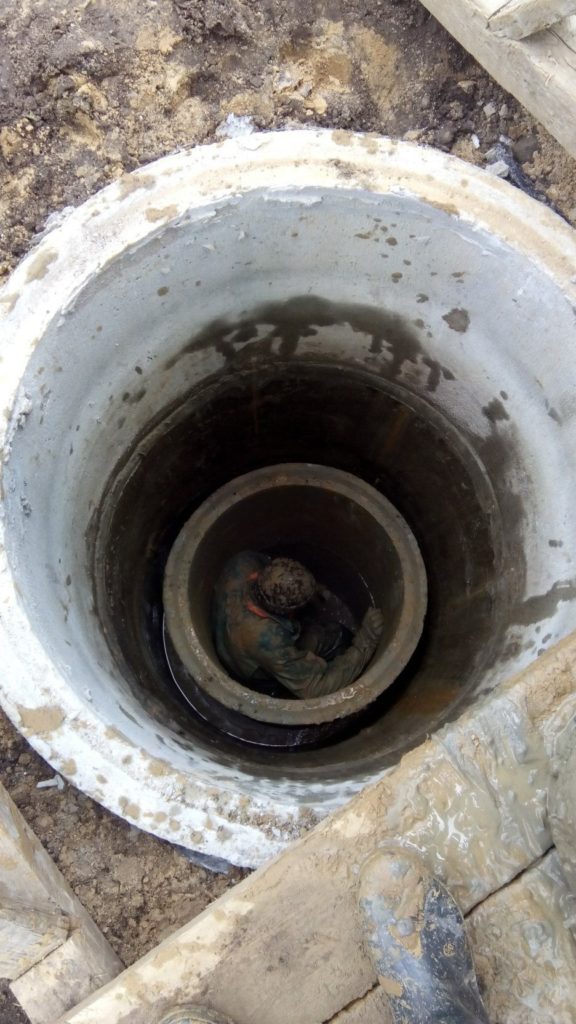 Approfondir un puits sur un sable mouvant - creuser.