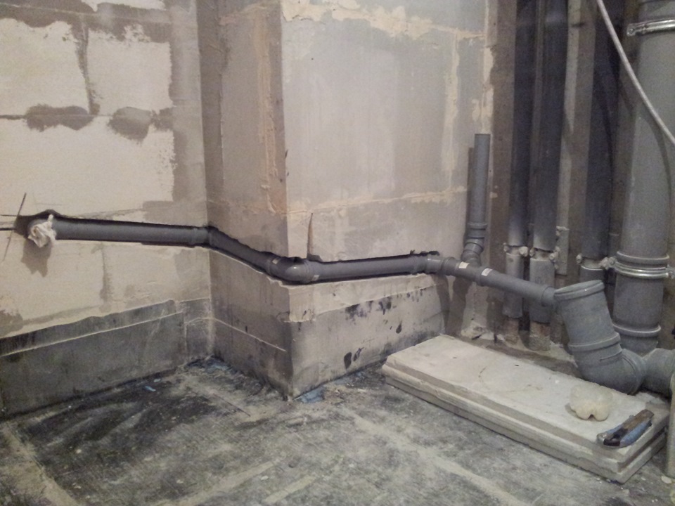 Cesspool : codes et réglementations sanitaires et du bâtiment