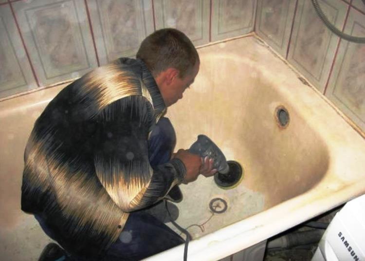 Restauration de baignoires: comment restaurer l'émail en fonte, le verre de vos propres mains