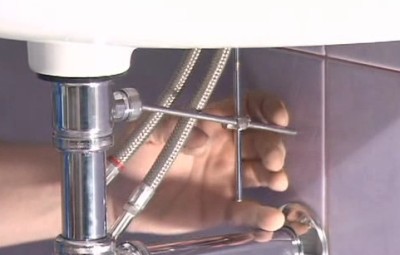 Comment installer soi-même un évier tulipe: une instruction étape par étape. choisir un lavabo de salle de bain