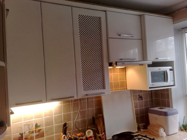 Comment cacher un chauffe-eau à gaz dans la cuisine