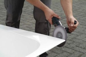 Insert acrylique (liner) dans la salle de bain: une description de la technologie d'installation