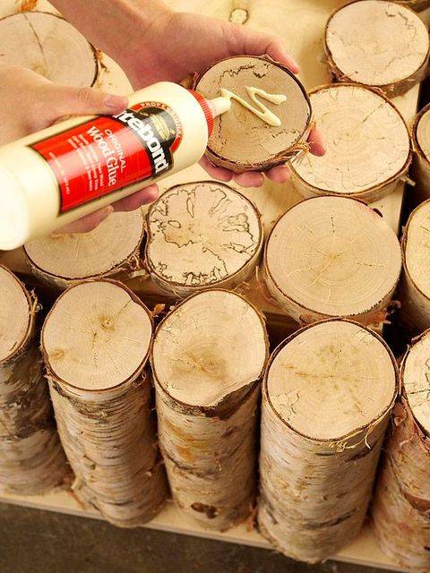 Comment j'ai fabriqué ma propre table à plateau pour économiser de l'argent