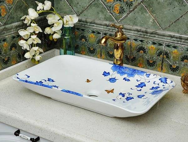 Évier suspendu sur le comptoir: caractéristiques de choix et d'installation