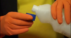 Comment se débarrasser de la moisissure dans la machine à laver avec des moyens improvisés à la maison