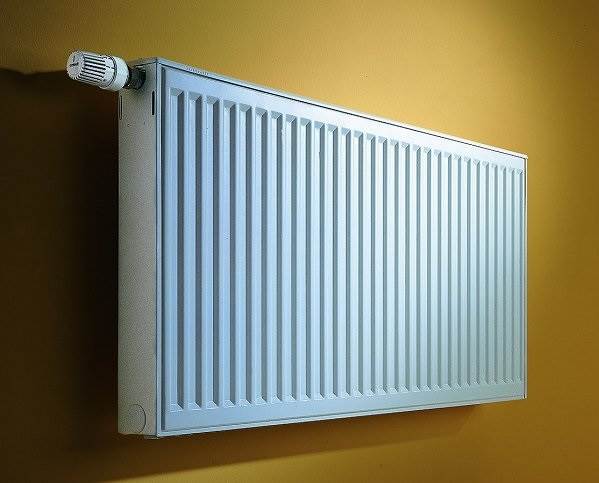 Quelles batteries de chauffage conviennent le mieux à un appartement: classification des radiateurs et leurs caractéristiques