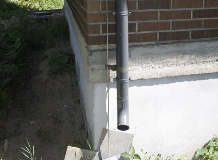 Comment faire une boucle de terre dans une maison privée de vos propres mains: schémas de mise à la terre et instructions d'installation