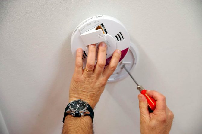 Contrôle du gaz dans l'appartement: comment et combien de fois les inspections des équipements à gaz doivent être effectuées