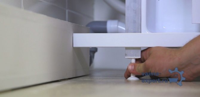 Cadre de bain : comment fabriquer et installer une structure portante