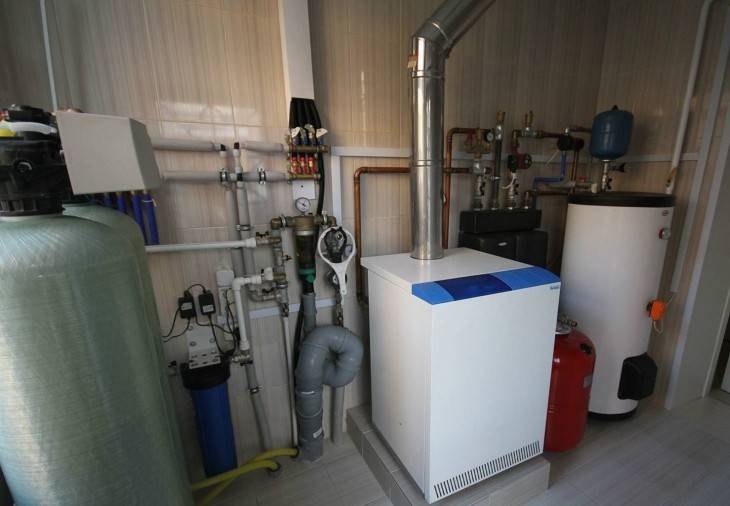 Chauffage de l'eau à faire soi-même dans une maison privée