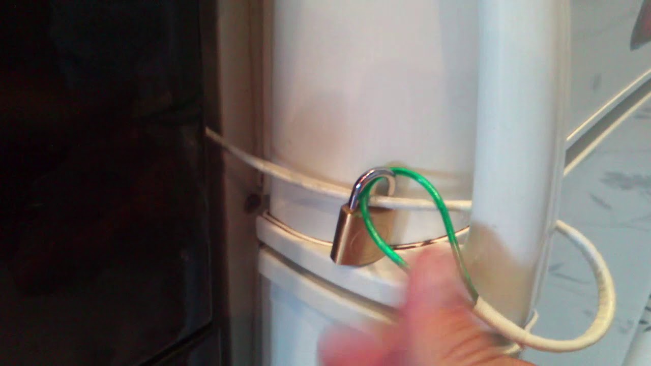 Verrouillage du réfrigérateur : directives de sélection + technologie d'installation - point j