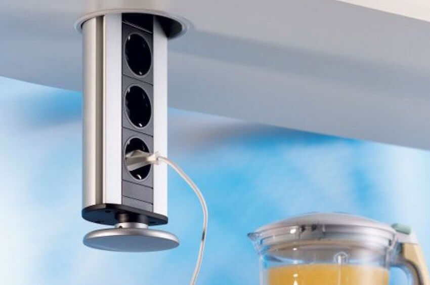 Prises encastrées escamotables pour plans de travail : caractéristiques et installation