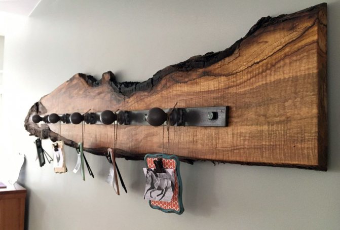 Comment améliorer les cintres dans le placard pour que certaines choses n'en tombent pas