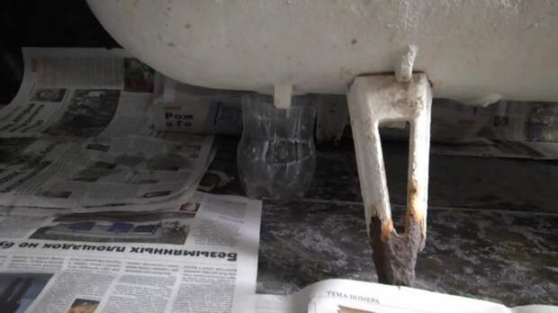 Restauration de baignoire à l'acrylique liquide : réparation de revêtement d'émail à faire soi-même