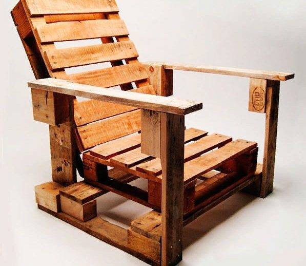 Chaise à bascule en bois à faire soi-même: idées de photos, dessins + instructions étape par étape