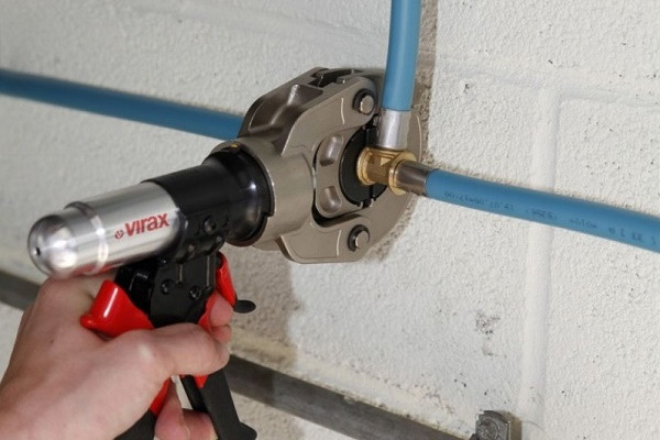 Test de pression des canalisations : méthodes et règles