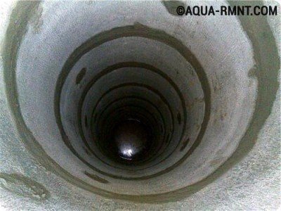 Est-il possible de réanimer l'ancien égout à partir d'anneaux de béton et de l'intégrer à la fosse septique ?