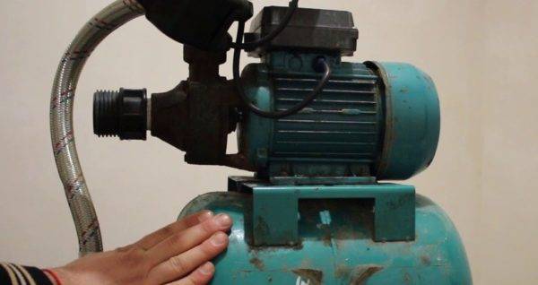 Réglage de la station de pompage: règles et algorithme de mise en place du fonctionnement de l'équipement