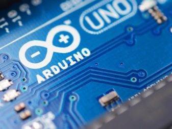 Maison intelligente basée sur les contrôleurs Arduino : conception et organisation de l'espace contrôlé