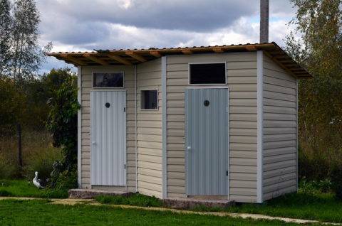 Approvisionnement en eau interne et assainissement des bâtiments: normes, normes et exigences