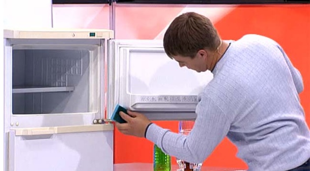 Joint de réfrigérateur : règles pour choisir et remplacer la gomme à sceller